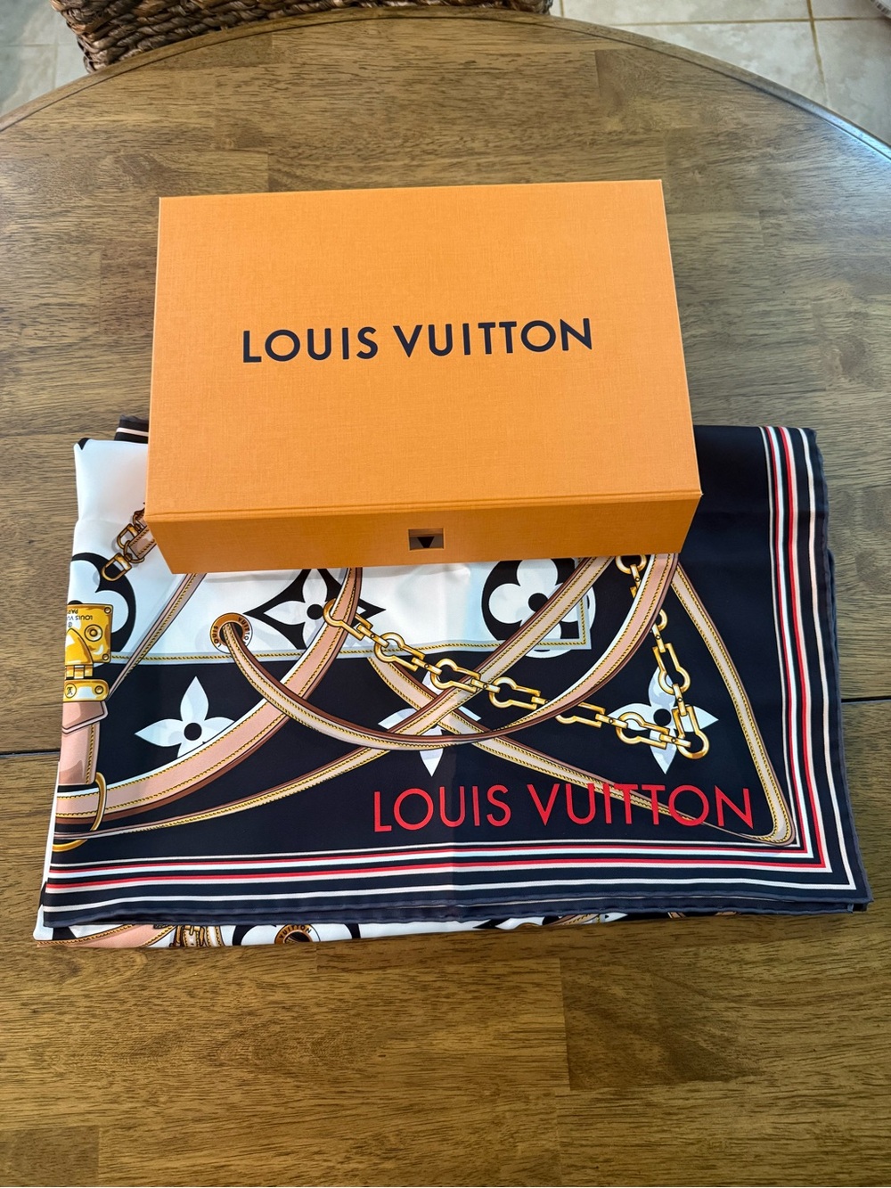 Louis Vuitton Scarf with Gold Chain Motif